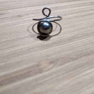 Handmade Silver Ring with Dark Silver Bead Size 7